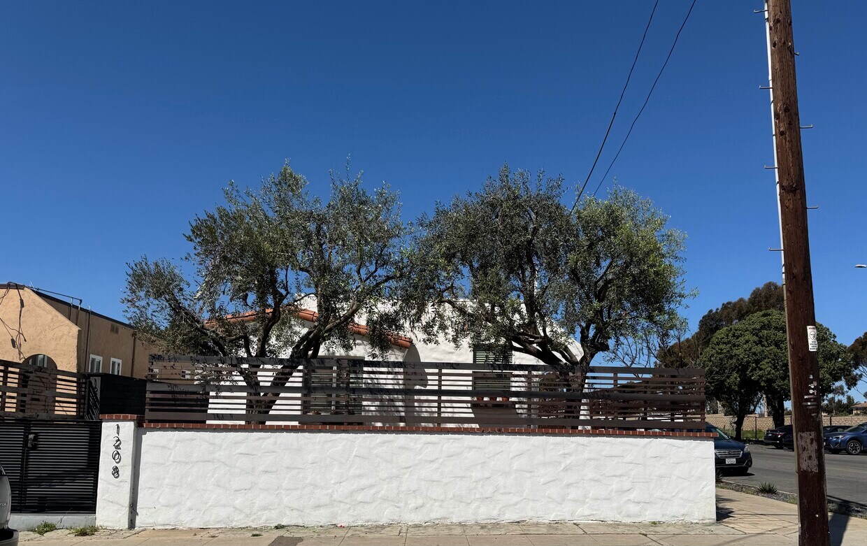 Foto principal - 1208 S 32nd St