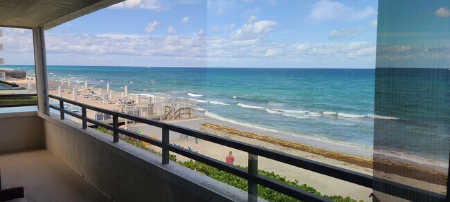 Foto del edificio - 3560 S Ocean Blvd