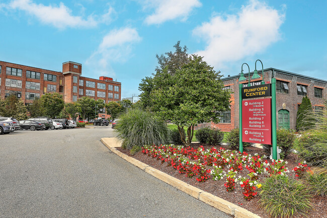 Building Photo - Rumford Center