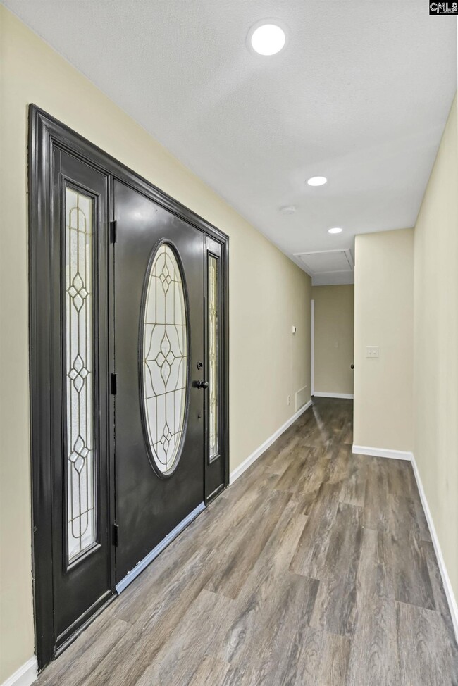Building Photo - 119 Wychwood Rd
