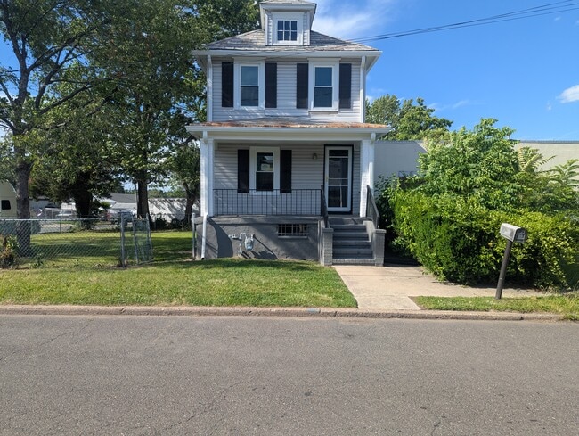Building Photo - 68 Weber Ave