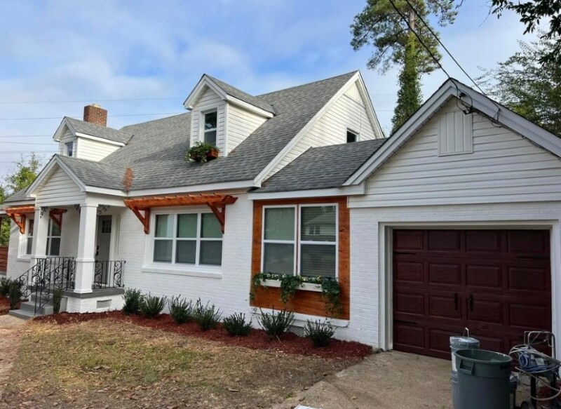 Primary Photo - 25 Windsor Dr