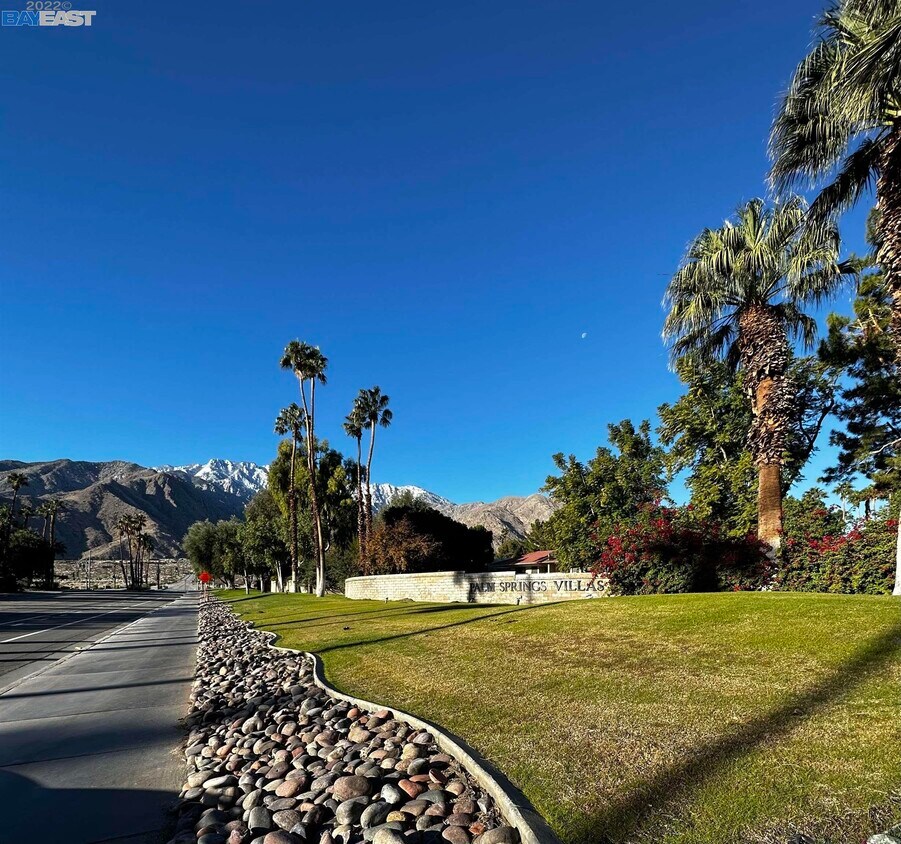 2825 N Los Felices Rd Unit 113, Palm Springs, CA 92262 Condo for Rent