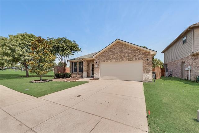 Building Photo - 3901 Pitchstone Dr