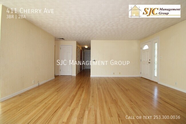 Building Photo - One story home for rent in downtown Sumner.