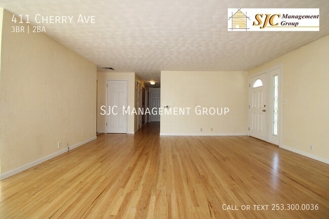 Foto del edificio - One story home for rent in downtown Sumner.
