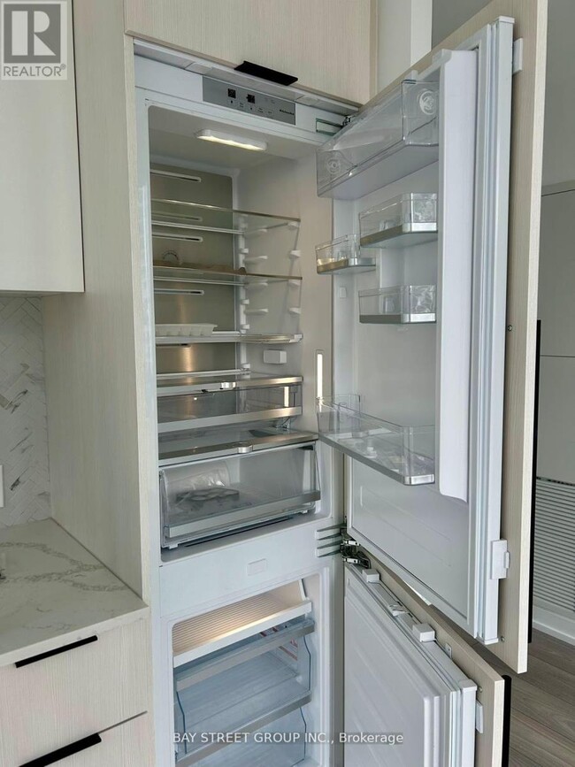 Building Photo - 82 Dalhousie St