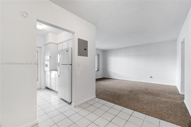 Foto del edificio - 12655 NE 16th Ave