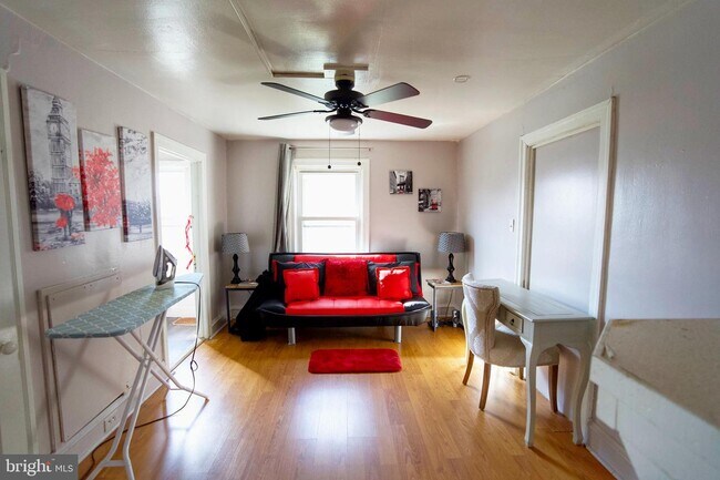 Building Photo - 225 Wanamaker Ave