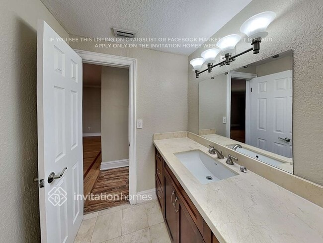 Foto del edificio - 3220 SW 118th Ct