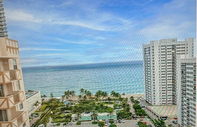 Foto del edificio - 1865 S Ocean Dr