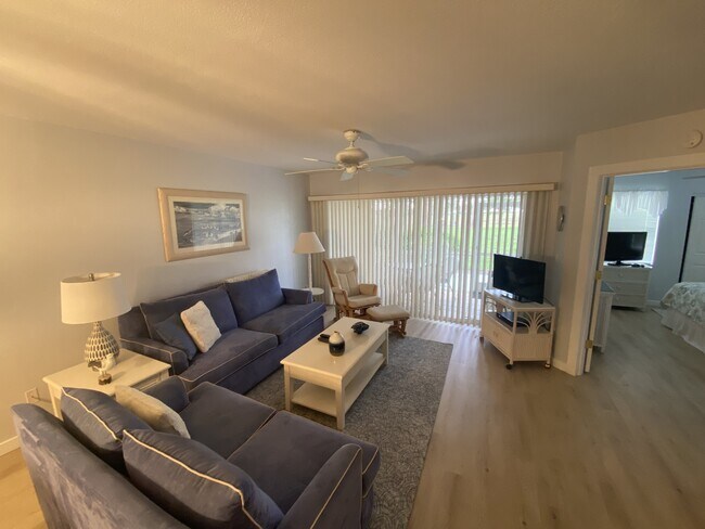 Foto del edificio - 433 Cerromar Ln