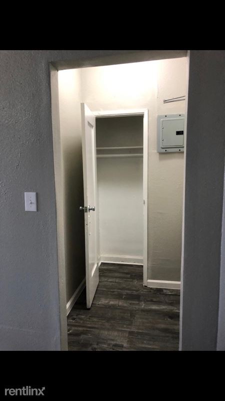 Foto del edificio - 688 Shatto Pl