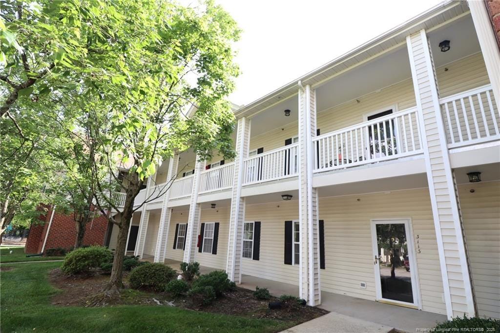 Foto principal - 3212 Claret Ln