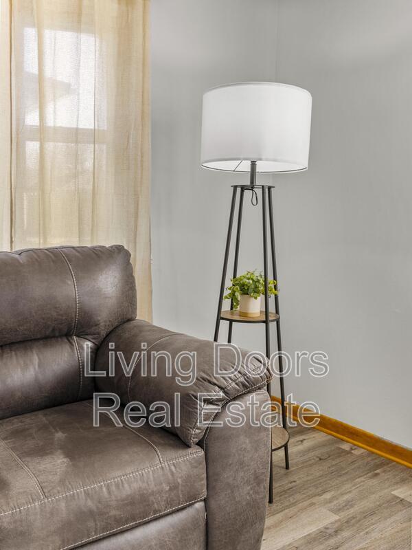 Foto del edificio - 6935 Colby St