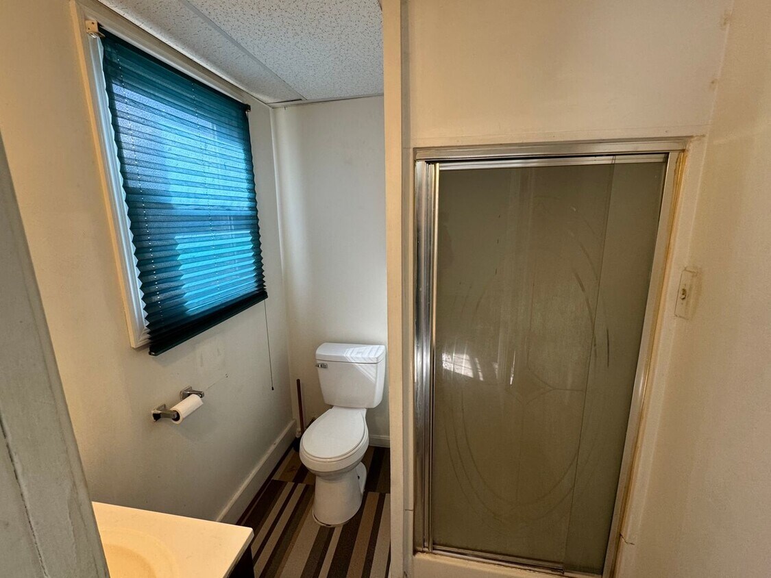 Foto del edificio - Second-Floor Studio - Weekly Rent
