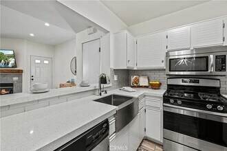 Building Photo - 24143 Del Monte Dr.