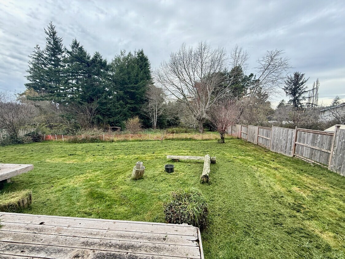 Foto del edificio - 2990 Elk Valley Rd