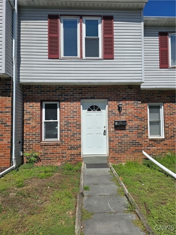 Primary Photo - 34 North St