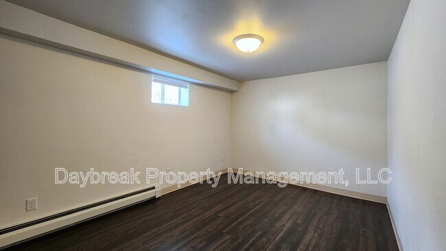 Foto del edificio - 611 9th Ave N