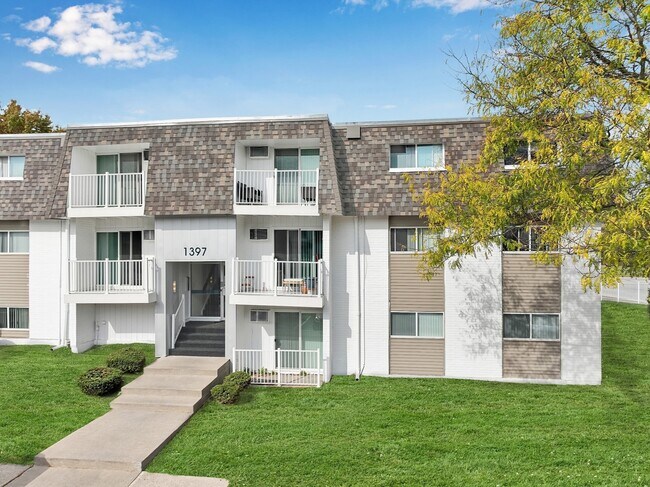 Foto del edificio - The Wind Song Apartments