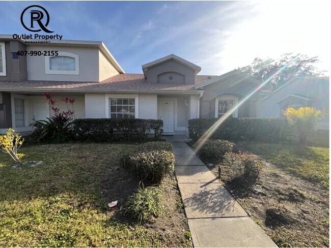 Foto del edificio - Fantastic Spacious 3/2 Town Home (Towncent...