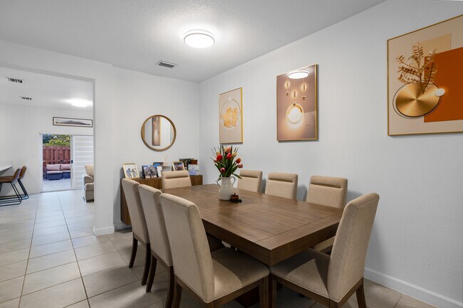 Foto del edificio - 12065 NW 24th Pl