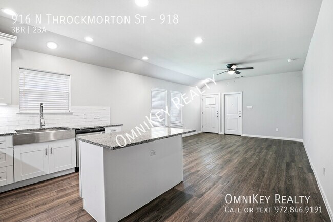 Foto del edificio - 916 N Throckmorton St
