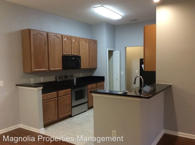 Building Photo - 4241 Migration Dr