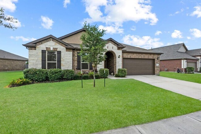 Foto del edificio - 25515 Kensington Lk Dr