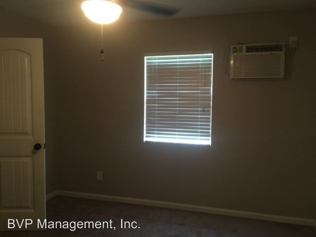 Building Photo - 5713 Straub Rd