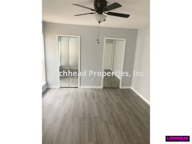 Building Photo - 3 BEDROOM IN MESQUITE****