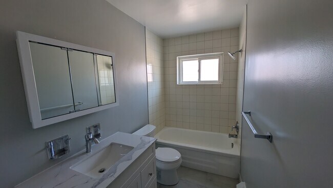 Photo du bâtiment - 434 Hazel St