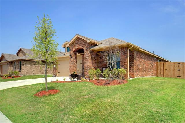 Building Photo - 9300 Fox Hill Dr