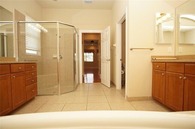 Foto del edificio - 4922 Sandy Brook Cir
