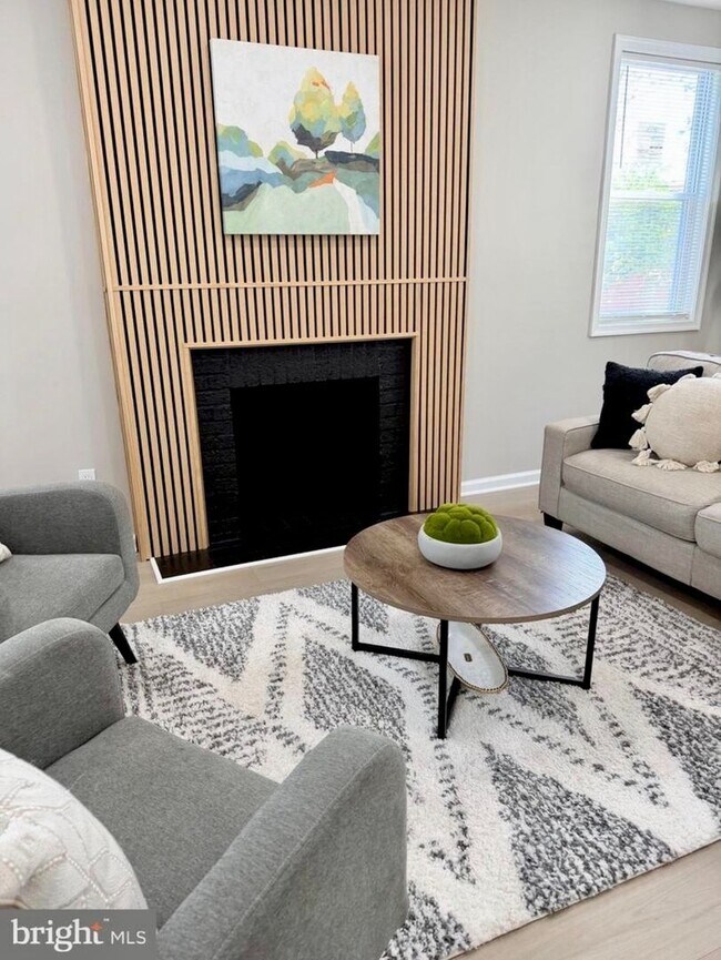 Foto del edificio - 3903 Oakford Ave