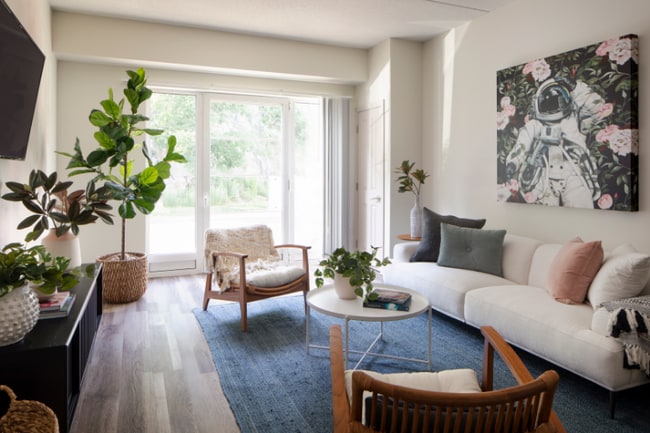 Interior Photo - Avana Cliffside