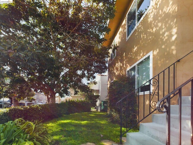 Foto del edificio - 3801 Opal St