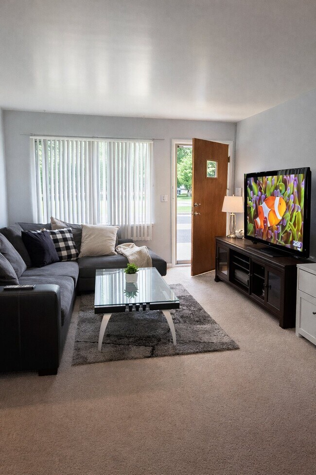 Foto del edificio - 707 Newport Pl