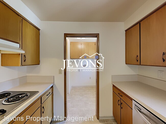 Building Photo - 3 br, 1.5 bath House - 8 N 59th Ave