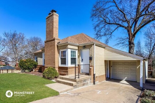 Building Photo - 15 SPRING DR, FLORISSANT, MO 63031