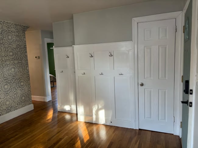 Building Photo - 1023 Forest Hills Ave