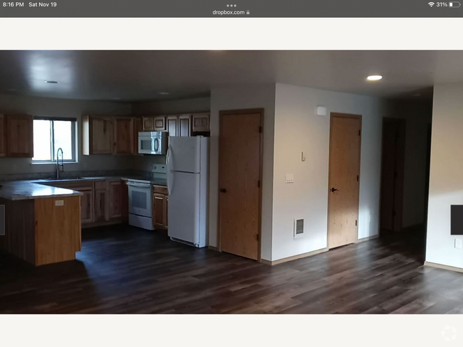 Building Photo - 1510 7th Ave W
