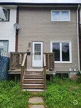Building Photo - 27 Devonshire Ct