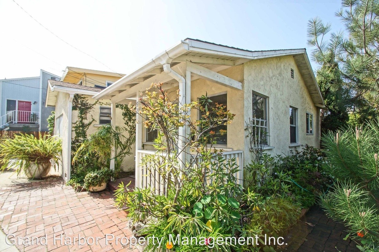 133 Houses Available for Rent in Manhattan Beach, CA