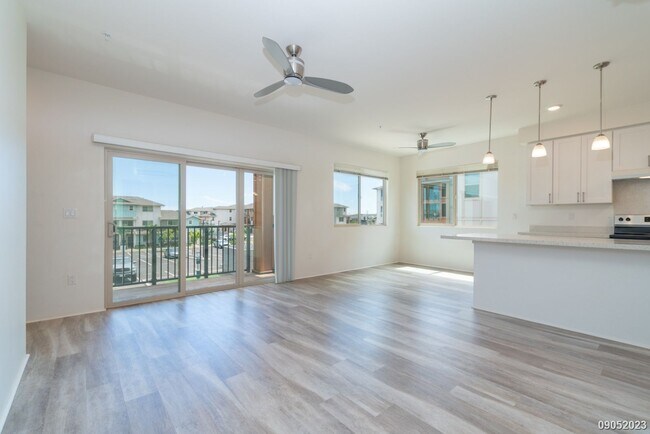 Building Photo - $3,350 / 2br - 1119ft2 - Beautifully Maint...