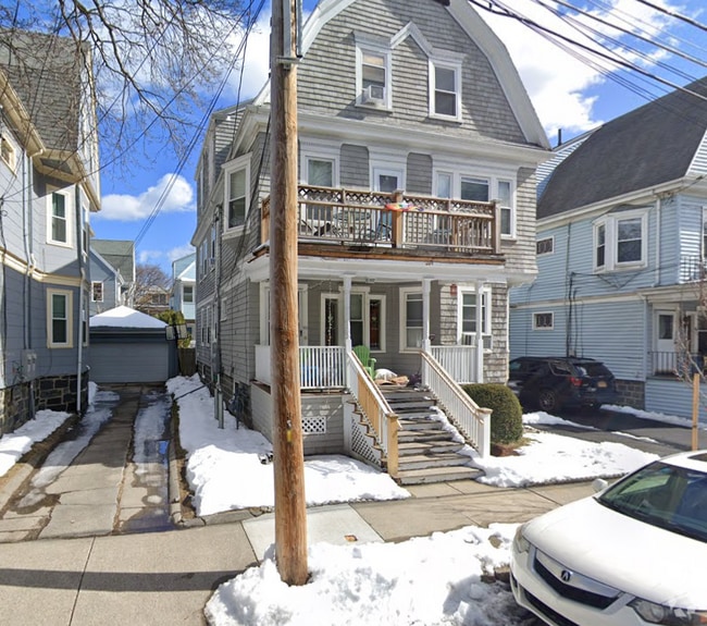 Building Photo - 69 Bromfield Rd