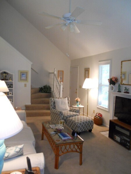 Building Photo - 2503 Crestline Ct