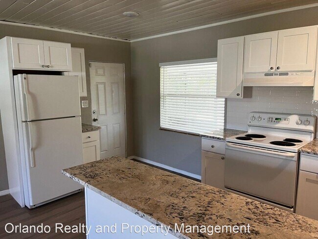 Building Photo - 3 br, 2 bath House - 683 Walkup Drive