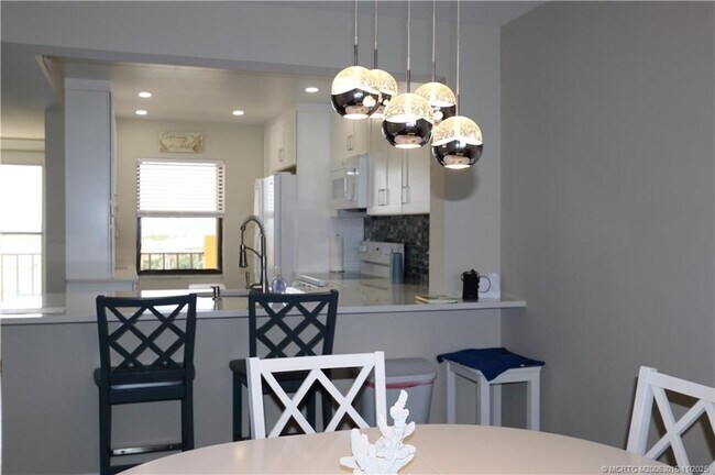 Foto del edificio - 7380 S Ocean Dr